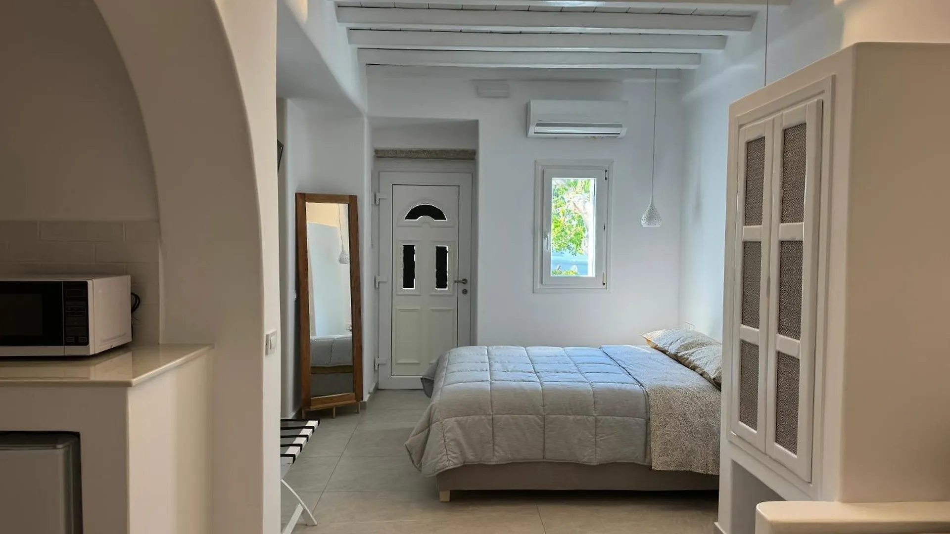 Anais Aparthotel Mykonos Town
