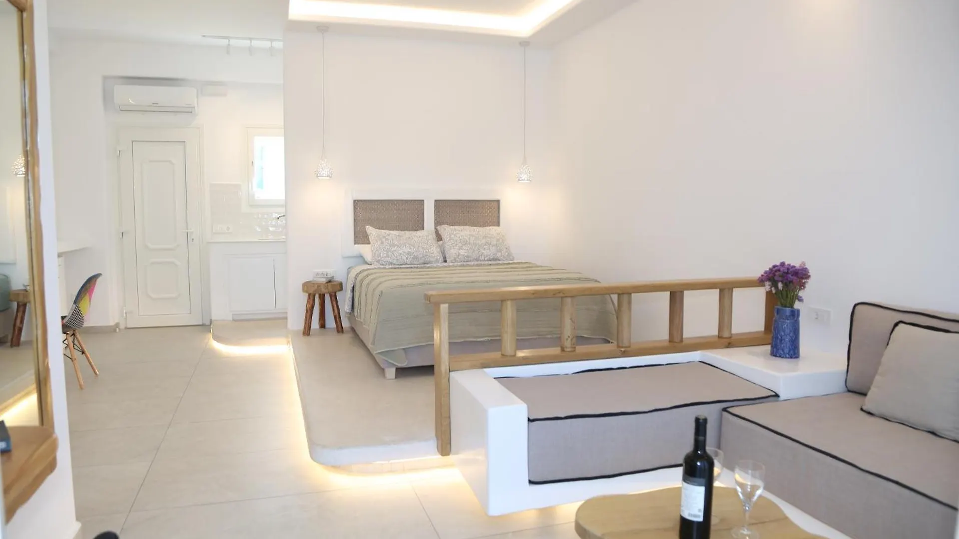 Anais Aparthotel Mykonos Town