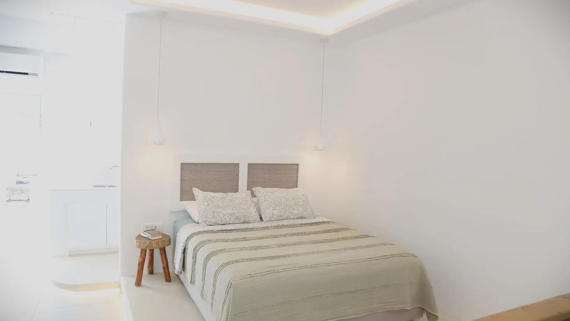 Anais Aparthotel Mykonos Town