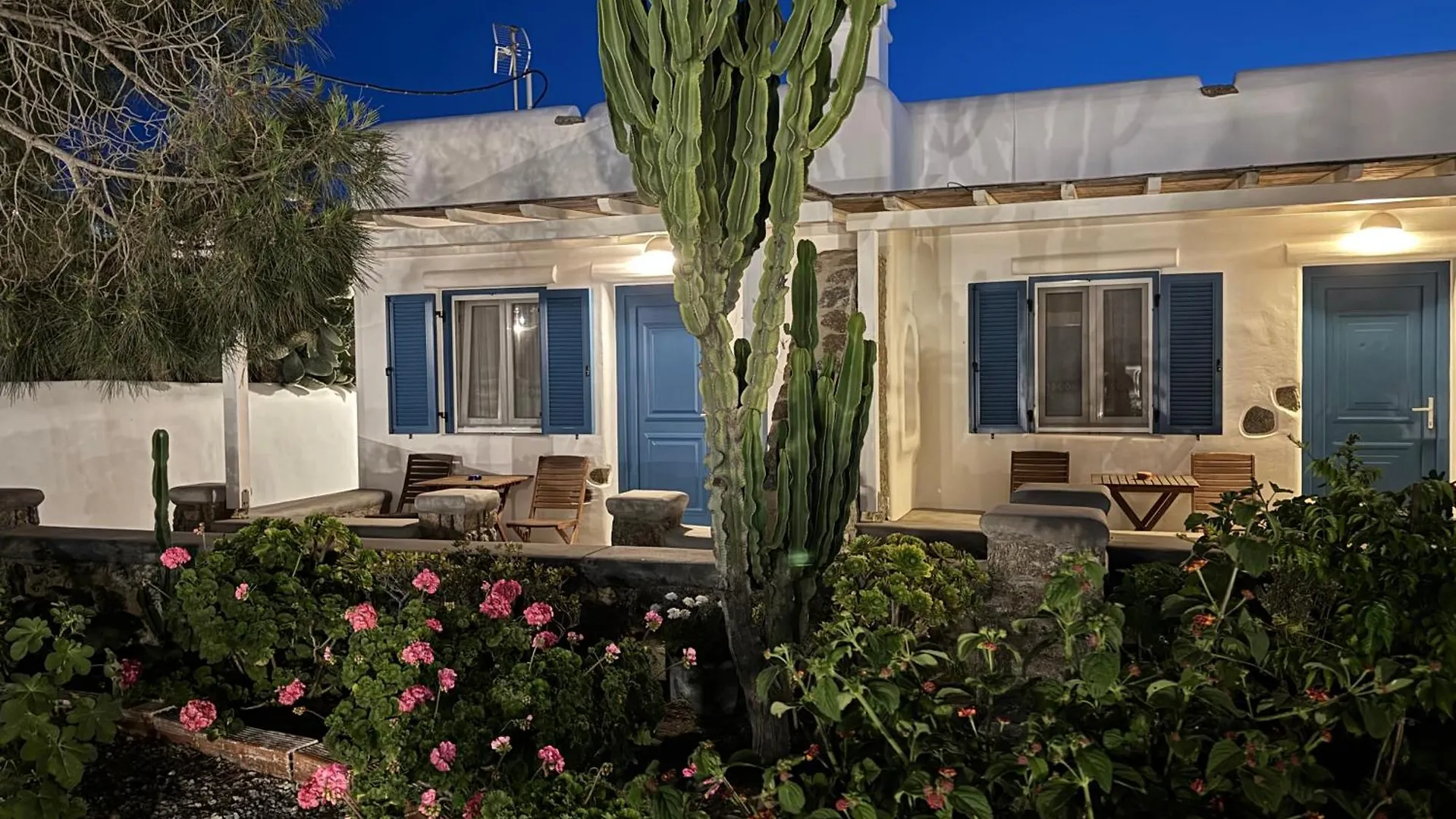 Anais Aparthotel Mykonos Town